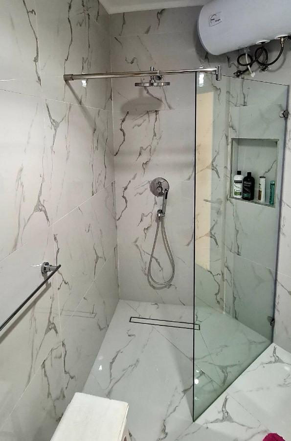 Boutique Style - 2 Bedroom Apartment- Ta'Xbiex, Sliema Area Ta Xbiex Kültér fotó