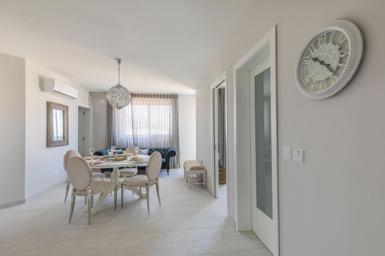 Boutique Style - 2 Bedroom Apartment- Ta'Xbiex, Sliema Area Ta Xbiex Kültér fotó